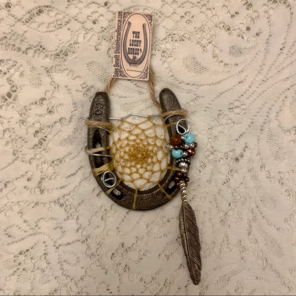 Hand Crafted Other - The Lucky Horse Shiloh Horse Rescue Beaded Feather Horseshoe Dreamcatcher Decor